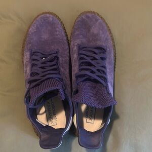 Adidas Sneakers